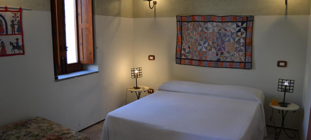Bioagriturismo Antica Sena Milici Екстер'єр фото
