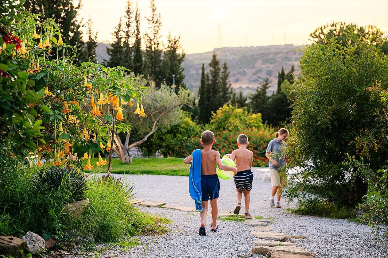 Bioagriturismo Antica Sena Milici Екстер'єр фото